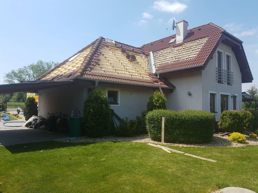 Rekonstrukce střechy, zateplení Icynene, chytrá volba izolace.