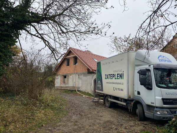 Zateplení podkroví v obci Lahuť