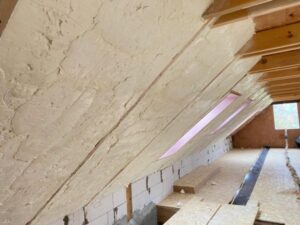 Zateplení podkroví v obci Lahuť