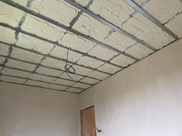 Zateplení stropu bungalovu v Křižanově