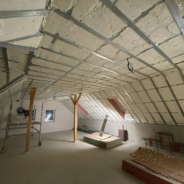 Zateplení fotbalových kabin v Herálci