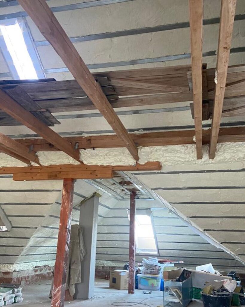 zateplení podkroví Skály