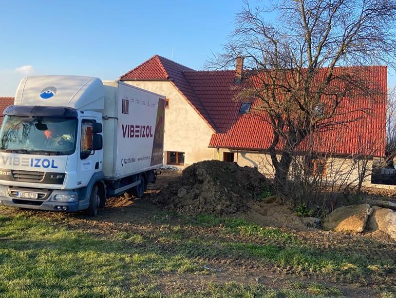 Zateplení podlahy půdy